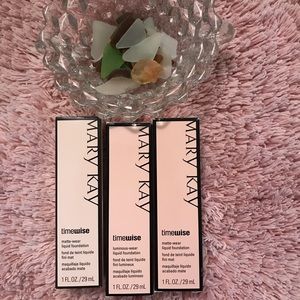 NIB Time Wise liquid foundation